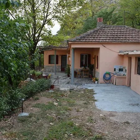 Feriehus Vacation Kato Paleokaria